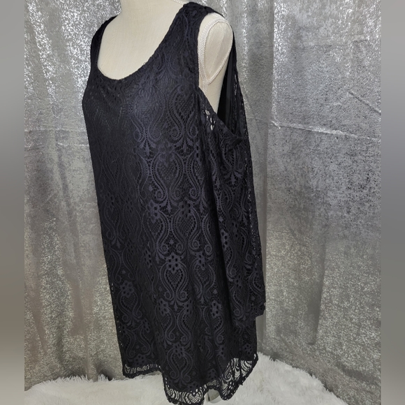 Ultra Flirt Plus • Vintage| Allover Lace w/Off-Shoulder Long Sleeve sz 3X - Picture 6 of 10